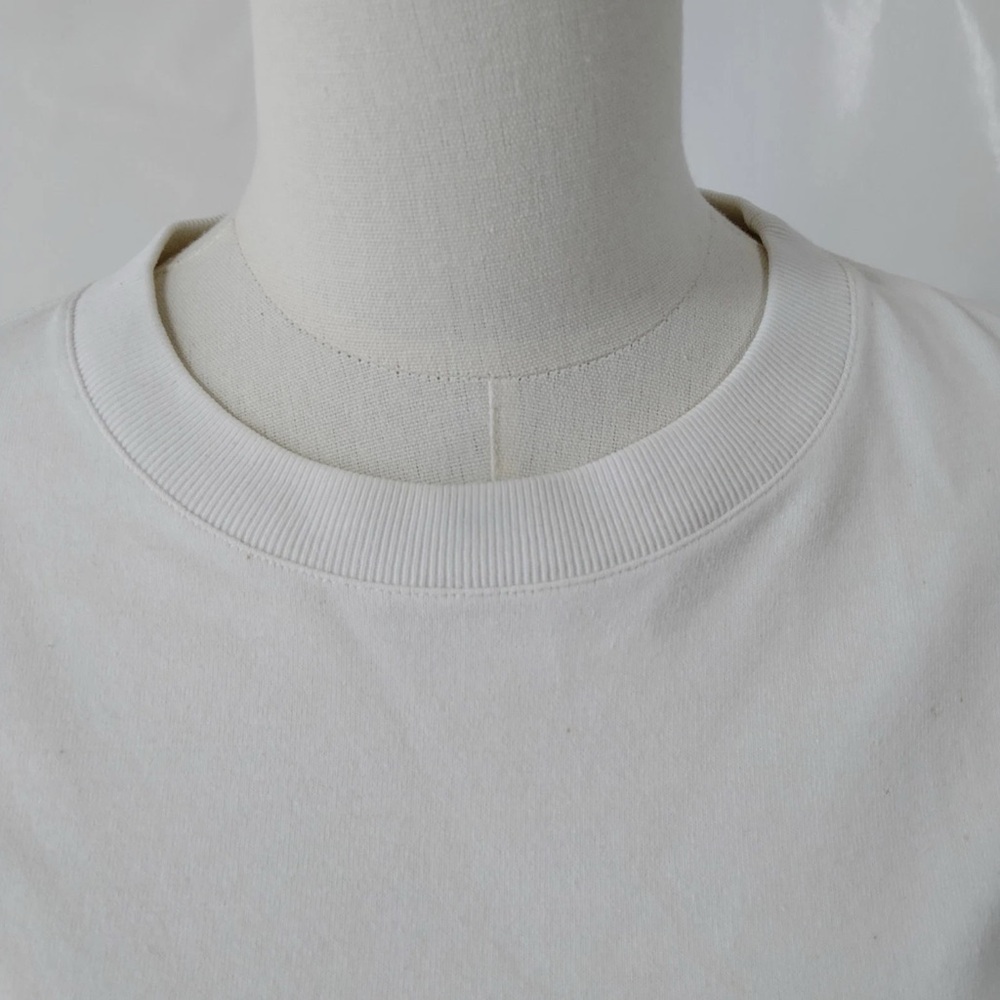 Louis Vuitton White Graphic T-Shirt - Picture 5 of 9